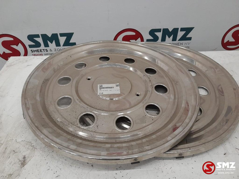 Diversen Occ Wielschalen voor - en achteras set 22.5" - Felge für LKW: das Bild 1 Diversen Occ Wielschalen voor - en achteras set 22.5" - Felge für LKW: das Bild 1