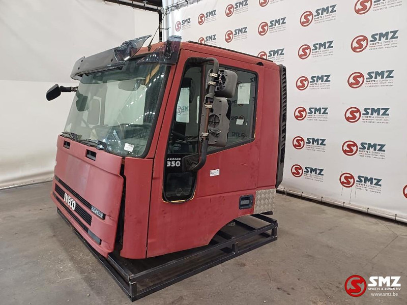 Iveco Occ Cabine Iveco Trakker - Fahrerhaus und Interieur für LKW: das Bild 3 Iveco Occ Cabine Iveco Trakker - Fahrerhaus und Interieur für LKW: das Bild 3