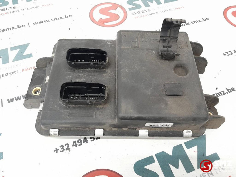 Iveco Occ ECU Front Frame Computer Iveco - Steuergerät für LKW: das Bild 2 Iveco Occ ECU Front Frame Computer Iveco - Steuergerät für LKW: das Bild 2