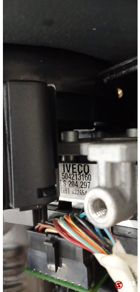 Iveco Occ stuurwiel + stuurkolom + stuurkolomschakelaars - Lenkung für LKW: das Bild 5 Iveco Occ stuurwiel + stuurkolom + stuurkolomschakelaars - Lenkung für LKW: das Bild 5