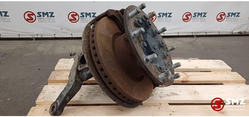 Iveco Occ wielnaaf + remklauw links meeloopas Iveco - Lenkung für LKW: das Bild 3 Iveco Occ wielnaaf + remklauw links meeloopas Iveco - Lenkung für LKW: das Bild 3