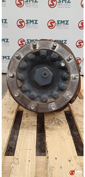 Iveco Occ wielnaaf + remklauw rechts meeloopas Iveco - Lenkung für LKW: das Bild 2 Iveco Occ wielnaaf + remklauw rechts meeloopas Iveco - Lenkung für LKW: das Bild 2