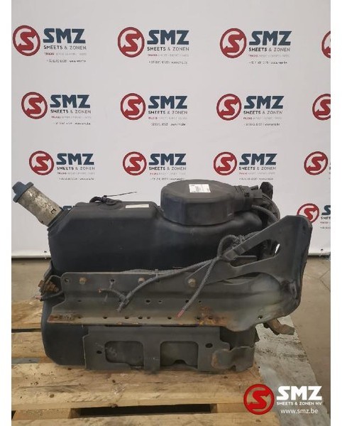 Mercedes-Benz Occ AdBlue tank 25L Mercedes Atego 1224L - AdBlue Tank für LKW: das Bild 2 Mercedes-Benz Occ AdBlue tank 25L Mercedes Atego 1224L - AdBlue Tank für LKW: das Bild 2
