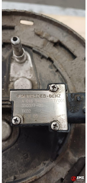 Mercedes-Benz Occ AdBluetank 25L + AdBlueniveausensor Mercedes - Kraftstoffaufbereitung/ Kraftstoffförderung für LKW: das Bild 5 Mercedes-Benz Occ AdBluetank 25L + AdBlueniveausensor Mercedes - Kraftstoffaufbereitung/ Kraftstoffförderung für LKW: das Bild 5