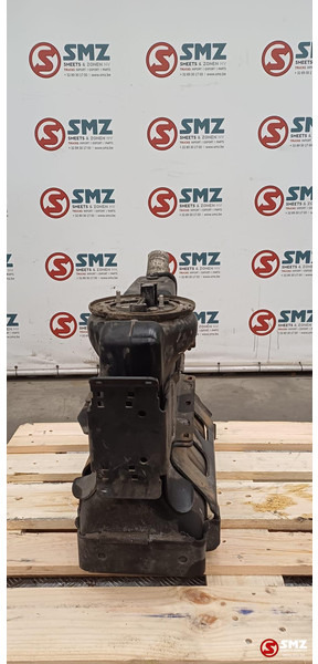 Mercedes-Benz Occ AdBluetank 25L + AdBlueniveausensor Mercedes - Kraftstoffaufbereitung/ Kraftstoffförderung für LKW: das Bild 4 Mercedes-Benz Occ AdBluetank 25L + AdBlueniveausensor Mercedes - Kraftstoffaufbereitung/ Kraftstoffförderung für LKW: das Bild 4