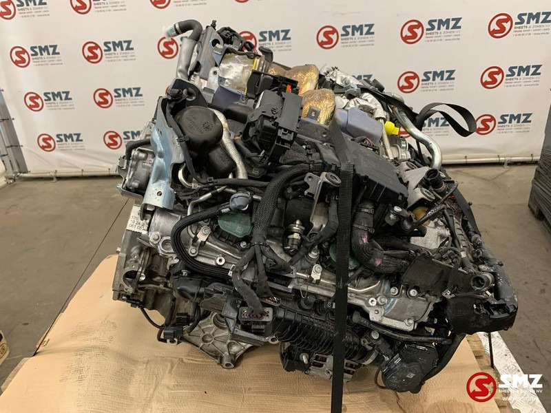 Mercedes-Benz Occ Motor Mercedes AMG 63 - Motor für PKW: das Bild 2 Mercedes-Benz Occ Motor Mercedes AMG 63 - Motor für PKW: das Bild 2