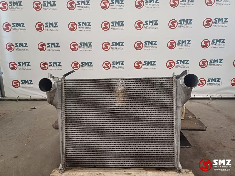 Mercedes-Benz Occ intercooler Mercedes - Interkühler für LKW: das Bild 1 Mercedes-Benz Occ intercooler Mercedes - Interkühler für LKW: das Bild 1