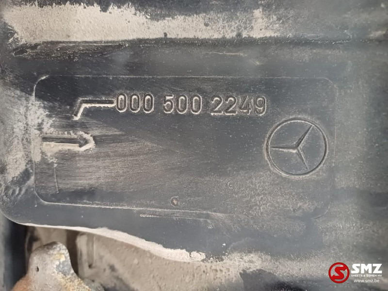 Mercedes-Benz Occ radiator + intercooler + expansievat MAN - Kühler für LKW: das Bild 3 Mercedes-Benz Occ radiator + intercooler + expansievat MAN - Kühler für LKW: das Bild 3