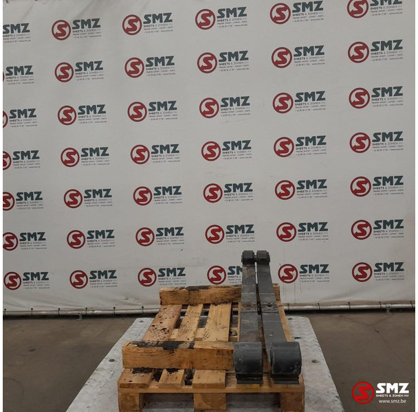 Mercedes-Benz Occ set bladveren vooras Mercedes - Blattfederung für LKW: das Bild 3 Mercedes-Benz Occ set bladveren vooras Mercedes - Blattfederung für LKW: das Bild 3