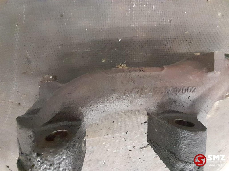 Mercedes-Benz Occ uitlaatspruitstuk Mercedes Actros MP4 A4711420 - Motor und Teile für LKW: das Bild 3 Mercedes-Benz Occ uitlaatspruitstuk Mercedes Actros MP4 A4711420 - Motor und Teile für LKW: das Bild 3