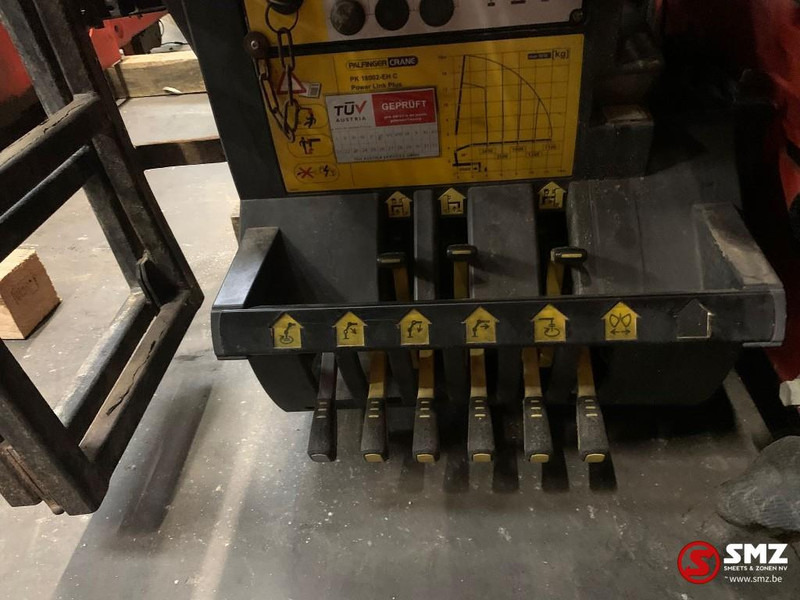 Palfinger Occ Autolaadkraan Palfinger PK18002 - 4 + radio - Ausleger für Flurförderzeug: das Bild 2 Palfinger Occ Autolaadkraan Palfinger PK18002 - 4 + radio - Ausleger für Flurförderzeug: das Bild 2