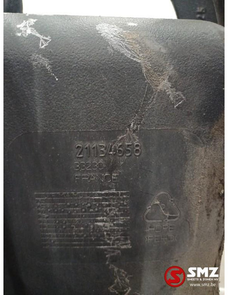 Renault Occ AdBluetank Renault - Kraftstoffaufbereitung/ Kraftstoffförderung für LKW: das Bild 5 Renault Occ AdBluetank Renault - Kraftstoffaufbereitung/ Kraftstoffförderung für LKW: das Bild 5