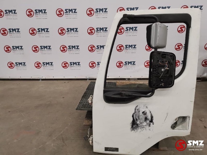 Renault Occ Deur links Renault Premium - Tür und Teile für LKW: das Bild 1 Renault Occ Deur links Renault Premium - Tür und Teile für LKW: das Bild 1