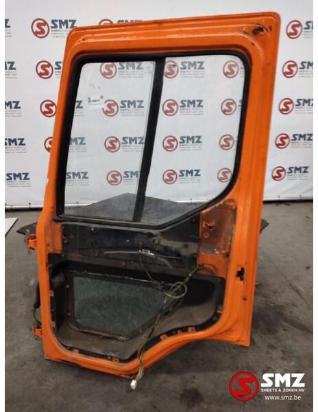 Renault Occ Deur rechts Renault Premium 300 - Tür und Teile für LKW: das Bild 2 Renault Occ Deur rechts Renault Premium 300 - Tür und Teile für LKW: das Bild 2