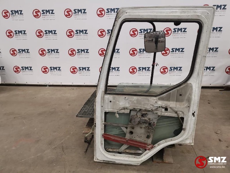 Renault Occ Deur rechts Renault Premium - Tür und Teile für LKW: das Bild 2 Renault Occ Deur rechts Renault Premium - Tür und Teile für LKW: das Bild 2