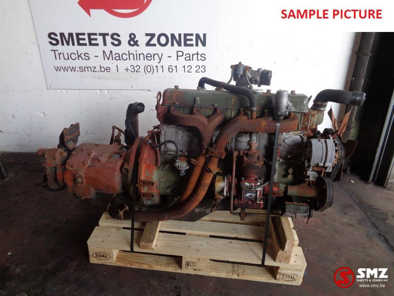 Renault Occ Motor Renault TRM4000 Saviem 797-18 - Motor für LKW: das Bild 1 Renault Occ Motor Renault TRM4000 Saviem 797-18 - Motor für LKW: das Bild 1