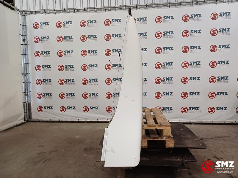 Renault Occ dakspoiler Renault - Aeropack/ Spoiler für LKW: das Bild 4 Renault Occ dakspoiler Renault - Aeropack/ Spoiler für LKW: das Bild 4