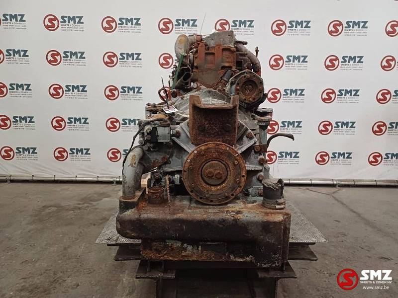 Renault Occ motor MIDS062030B + versnellingsbak 5HP-500 Re - Motor für LKW: das Bild 4 Renault Occ motor MIDS062030B + versnellingsbak 5HP-500 Re - Motor für LKW: das Bild 4