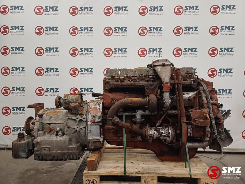 Renault Occ motor MIDS062030B + versnellingsbak 5HP-500 Re - Motor für LKW: das Bild 2 Renault Occ motor MIDS062030B + versnellingsbak 5HP-500 Re - Motor für LKW: das Bild 2