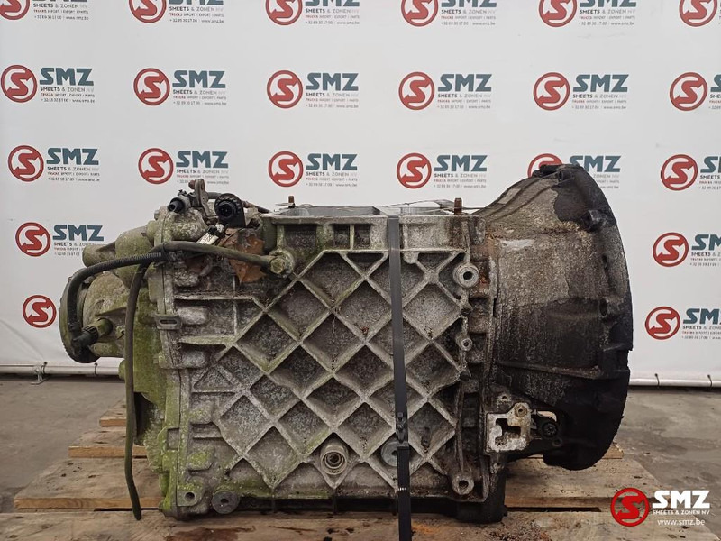 Renault Occ versnellingsbak voor onderdelen AT2412C Renaul - Getriebe für LKW: das Bild 2 Renault Occ versnellingsbak voor onderdelen AT2412C Renaul - Getriebe für LKW: das Bild 2