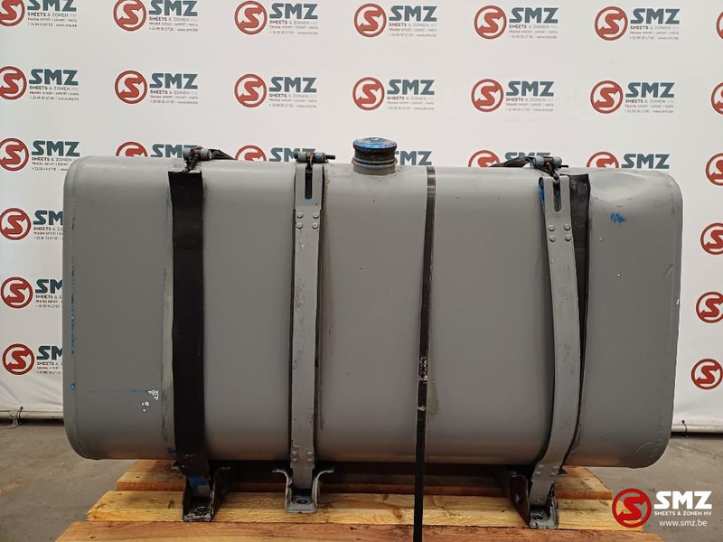 Scania Occ brandstoftank 500L Scania - Kraftstofftank für LKW: das Bild 1 Scania Occ brandstoftank 500L Scania - Kraftstofftank für LKW: das Bild 1