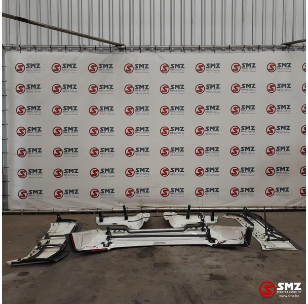 Scania Occ cabinespoilerset Scania R NTG - Aeropack/ Spoiler für LKW: das Bild 2 Scania Occ cabinespoilerset Scania R NTG - Aeropack/ Spoiler für LKW: das Bild 2