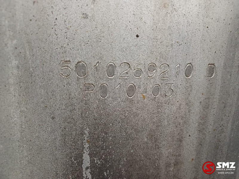 Volvo Occ brandstoftank 300L met steunen Volvo - Kraftstofftank für LKW: das Bild 5 Volvo Occ brandstoftank 300L met steunen Volvo - Kraftstofftank für LKW: das Bild 5