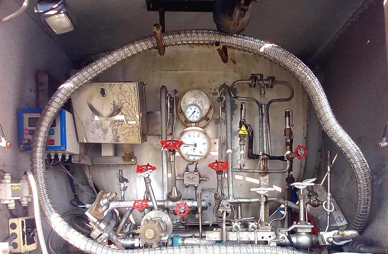 Tankwagen VOLVO Gas tank truck cryogenic used for oxygen, argon, nitrogen: das Bild 7