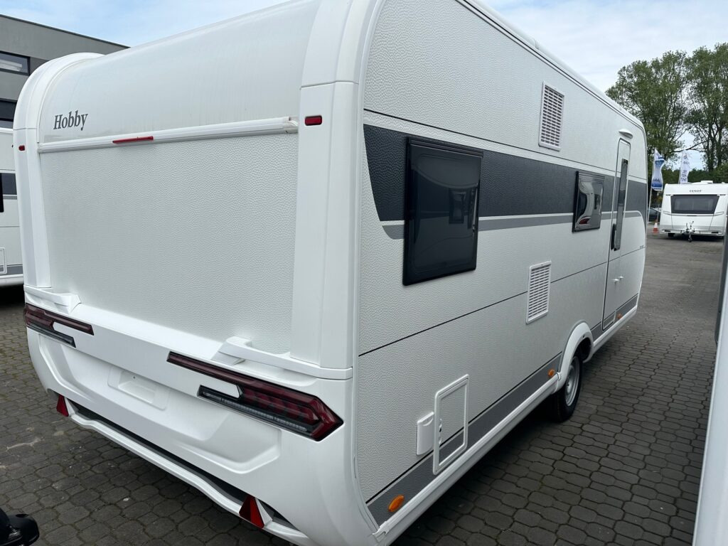 DE LUXE 545 KMF 2024 - Andere Technik: das Bild 3 DE LUXE 545 KMF 2024 - Andere Technik: das Bild 3