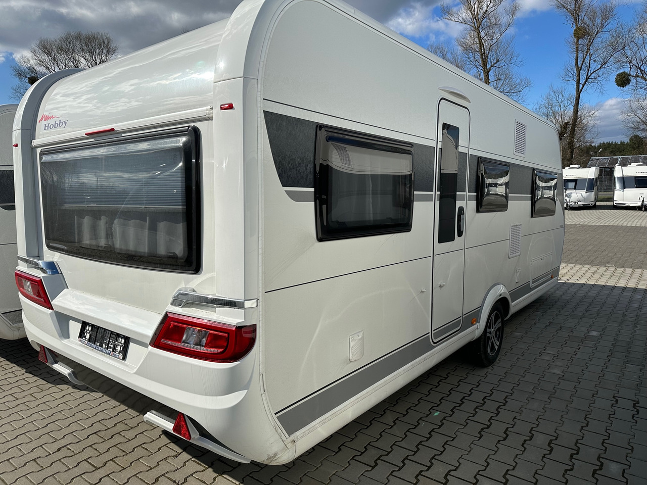 Hobby 585 UL Maxia 2023 - Andere Technik: das Bild 3 Hobby 585 UL Maxia 2023 - Andere Technik: das Bild 3