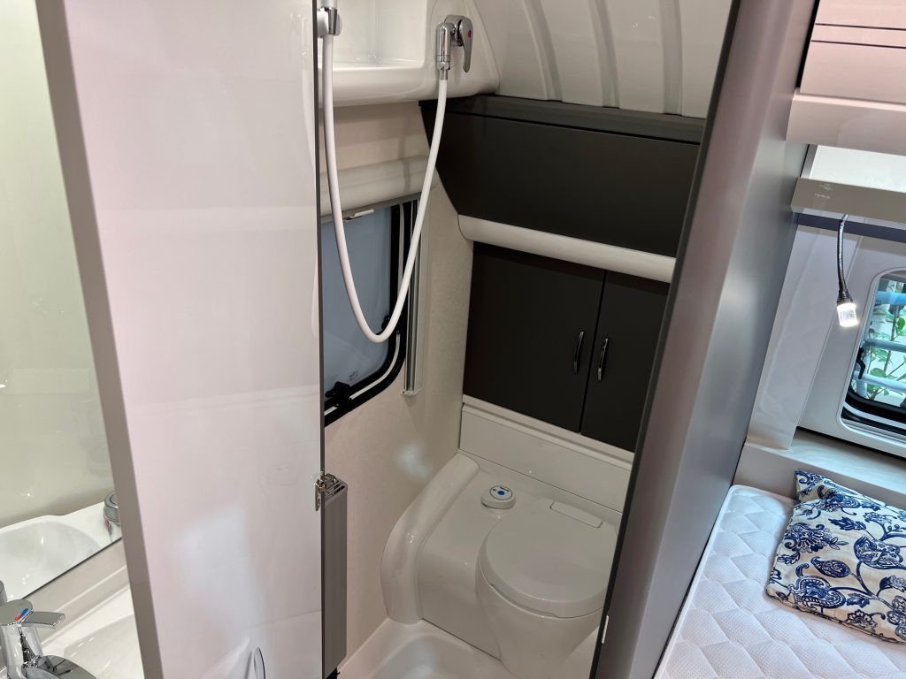 Wohnwagen EXCELLENT 560 CFe: das Bild 10 Wohnwagen EXCELLENT 560 CFe: das Bild 10