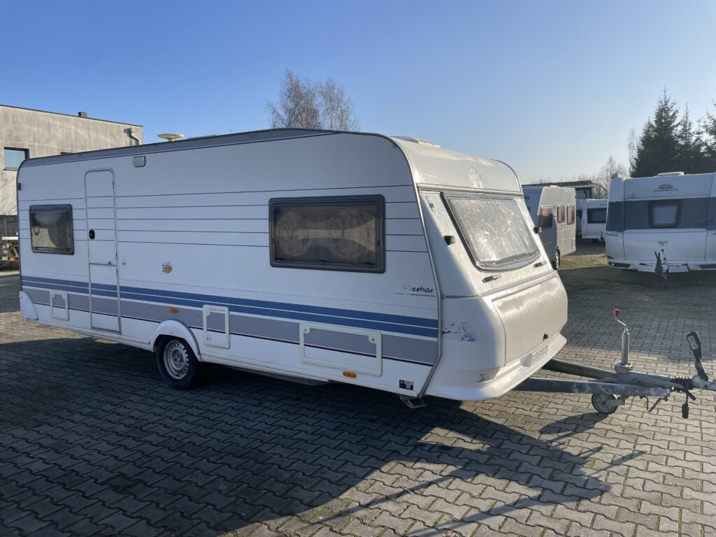 Hobby 560 UL Prestige 1998 - Wohnwagen: das Bild 3 Hobby 560 UL Prestige 1998 - Wohnwagen: das Bild 3
