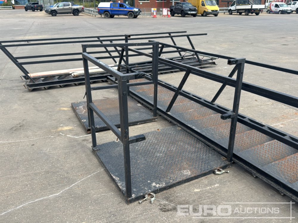 15 Step Steel Stairs, Access Platform, Handrails, Leg Supports (Cannot Be Reconsigned) (2 of) - Werkzeug/ Gerät: das Bild 5 15 Step Steel Stairs, Access Platform, Handrails, Leg Supports (Cannot Be Reconsigned) (2 of) - Werkzeug/ Gerät: das Bild 5