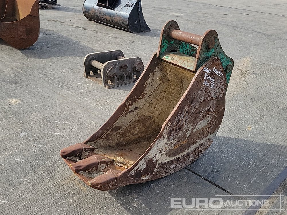 18" Digging Bucket 65mm Pin to suit 13 Ton Excavator - Schaufel: das Bild 1 18" Digging Bucket 65mm Pin to suit 13 Ton Excavator - Schaufel: das Bild 1