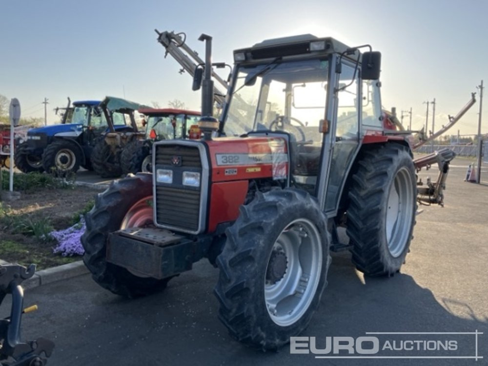 1996 Massey Ferguson 382 4WD, A/C - Traktor: das Bild 1 1996 Massey Ferguson 382 4WD, A/C - Traktor: das Bild 1