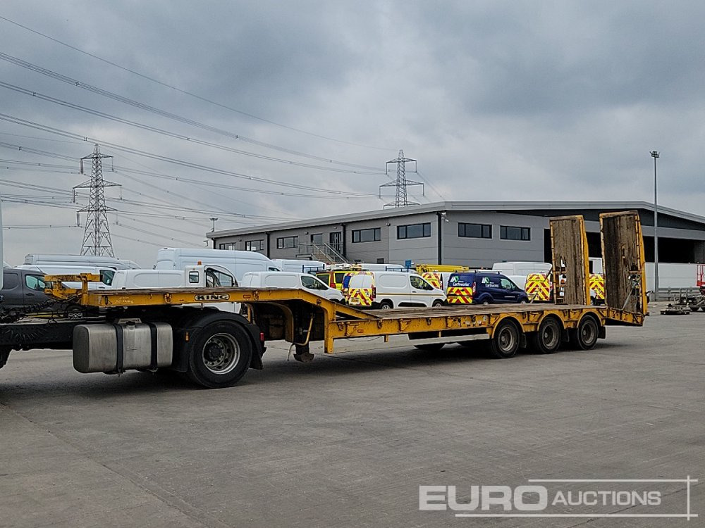 1998 King trailers Tri Axle Step Frame Low Loader Trailer, Neck Ramps, Out Riggers, Hydraulic Ramps - Tieflader Auflieger: das Bild 1 1998 King trailers Tri Axle Step Frame Low Loader Trailer, Neck Ramps, Out Riggers, Hydraulic Ramps - Tieflader Auflieger: das Bild 1
