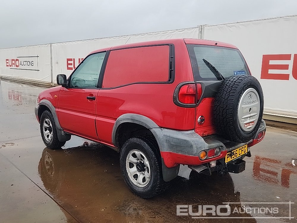2006 Nissan Terrano - SUV/ Geländewagen: das Bild 3 2006 Nissan Terrano - SUV/ Geländewagen: das Bild 3