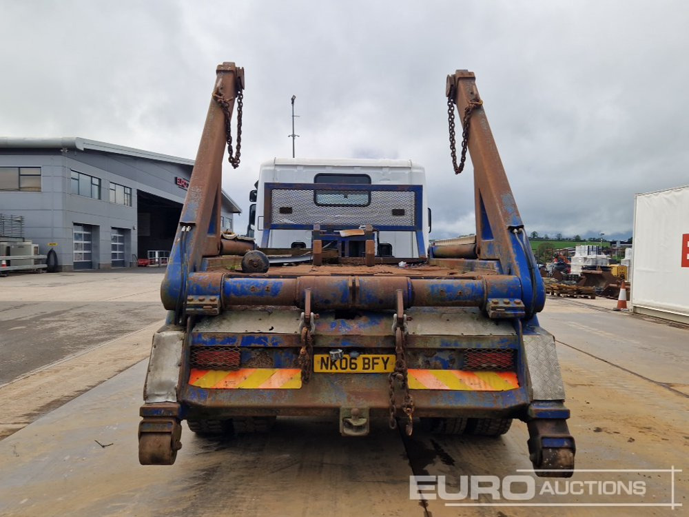 2006 Scania P230 - Absetzkipper: das Bild 4 2006 Scania P230 - Absetzkipper: das Bild 4