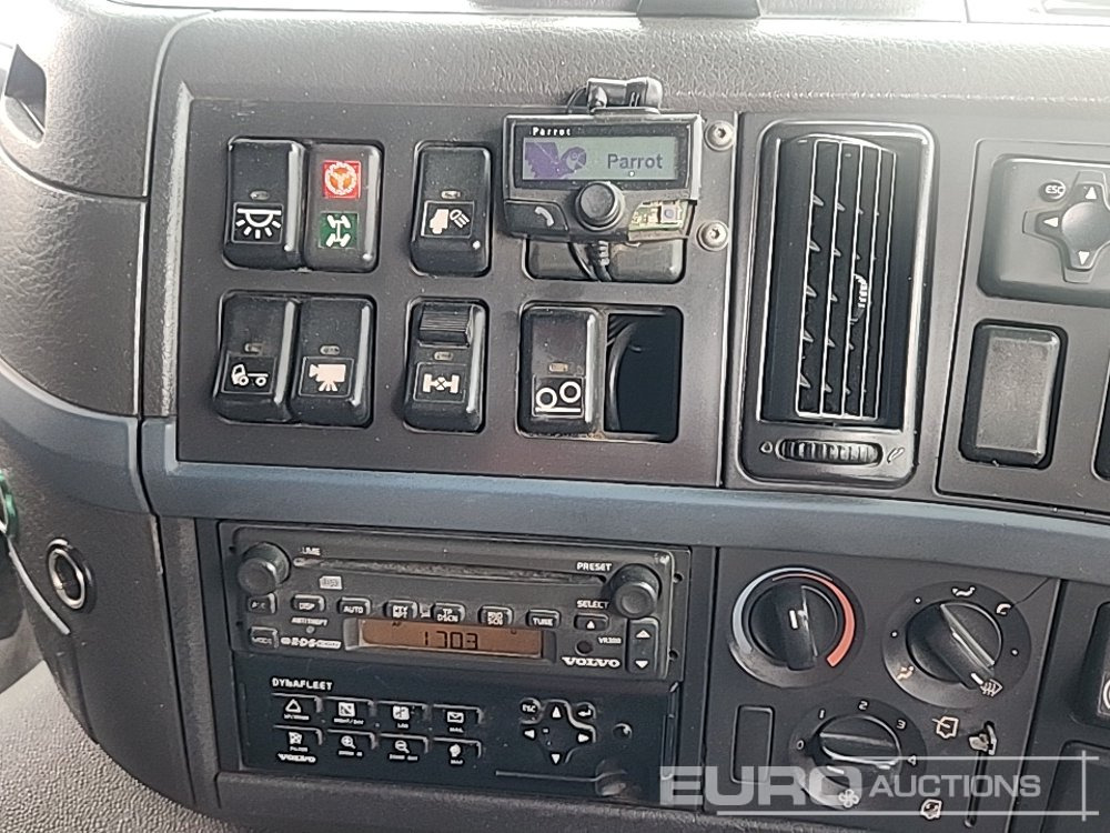 Pritsche LKW Für die Beförderung von schwere Technik 2006 Volvo FM9-380: das Bild 27