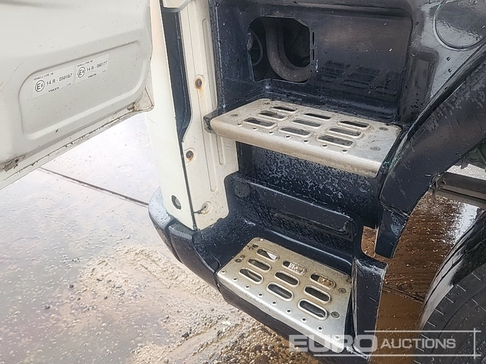 Pritsche LKW Für die Beförderung von schwere Technik 2006 Volvo FM9-380: das Bild 31