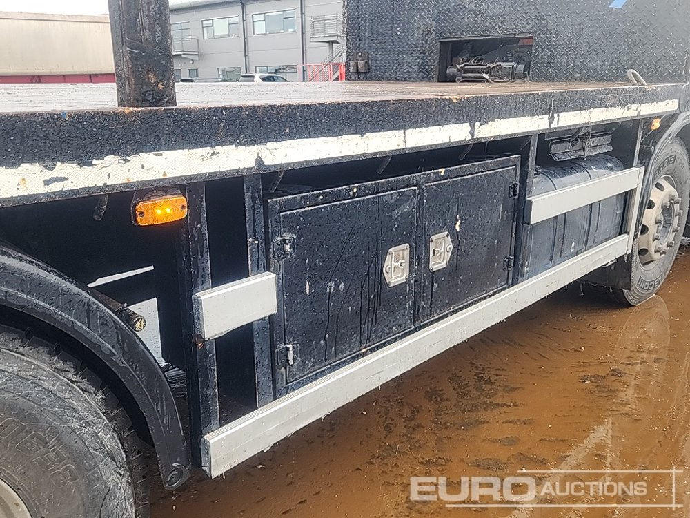 Pritsche LKW Für die Beförderung von schwere Technik 2006 Volvo FM9-380: das Bild 48