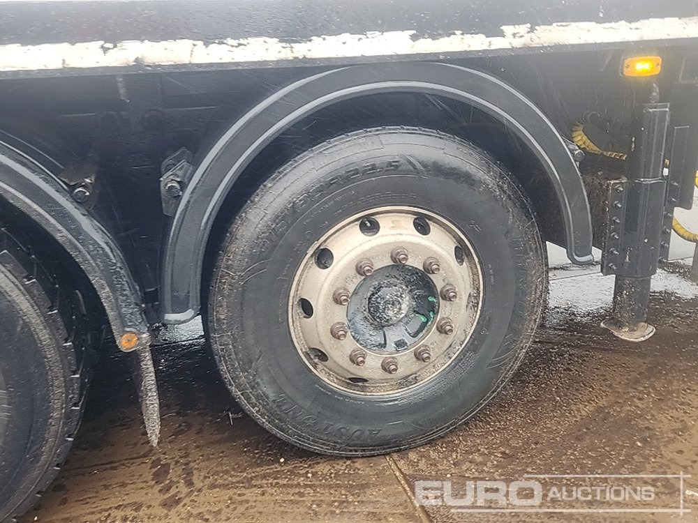 Pritsche LKW Für die Beförderung von schwere Technik 2006 Volvo FM9-380: das Bild 12