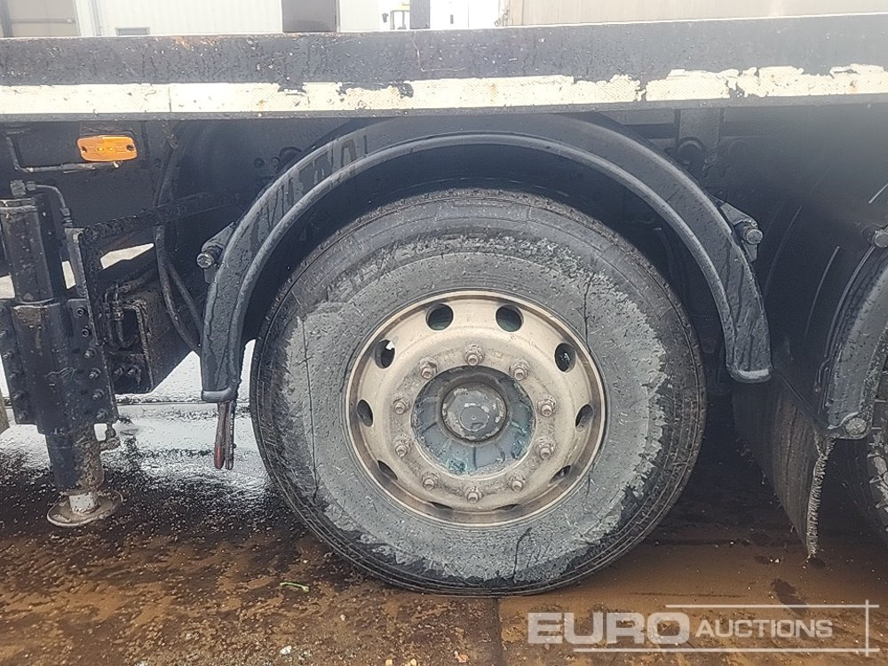 Pritsche LKW Für die Beförderung von schwere Technik 2006 Volvo FM9-380: das Bild 13