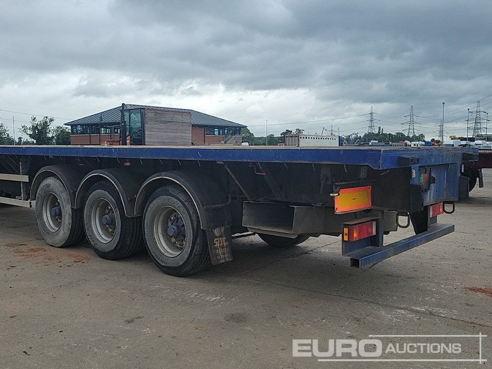 2007 SDC Trailer Tri Axle Extendable Flatbed Trailer, Twist Locks, Rear Steer - Pritschenauflieger/ Plattformauflieger: das Bild 3 2007 SDC Trailer Tri Axle Extendable Flatbed Trailer, Twist Locks, Rear Steer - Pritschenauflieger/ Plattformauflieger: das Bild 3