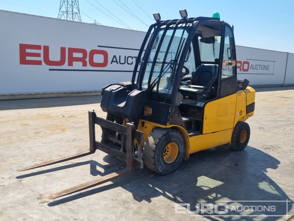 2010 JCB TLT35D - Teleskoplader: das Bild 2 2010 JCB TLT35D - Teleskoplader: das Bild 2