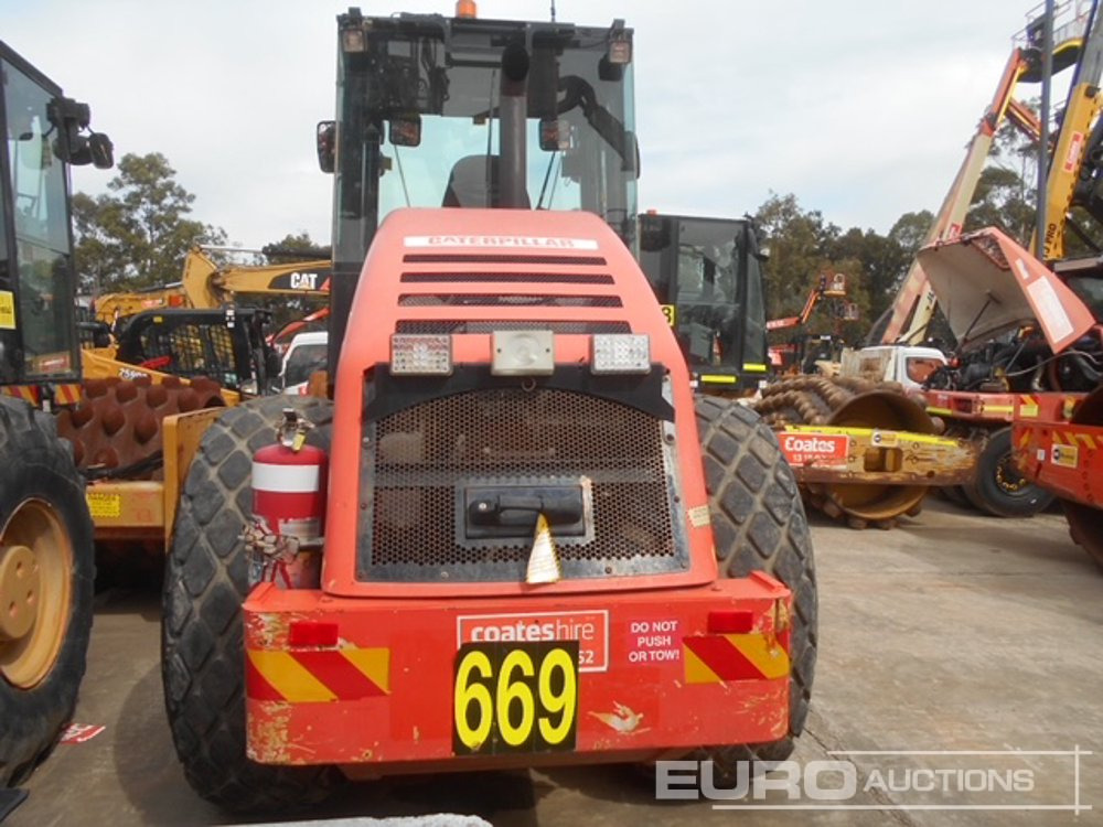 2011 CAT CS533XT Single Drum Vibrating Roller, A/C - Walzen: das Bild 3 2011 CAT CS533XT Single Drum Vibrating Roller, A/C - Walzen: das Bild 3