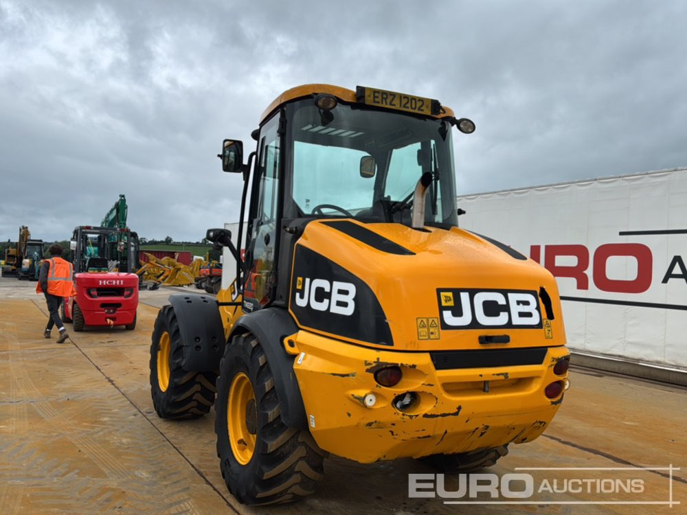2012 JCB TM220 - Teleskoplader: das Bild 3 2012 JCB TM220 - Teleskoplader: das Bild 3