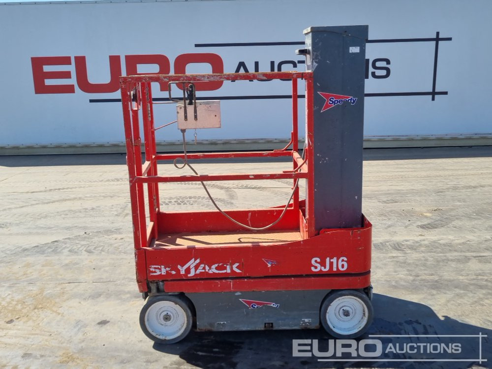 2014 SkyJack SJ16 - Arbeitsbühne: das Bild 2 2014 SkyJack SJ16 - Arbeitsbühne: das Bild 2