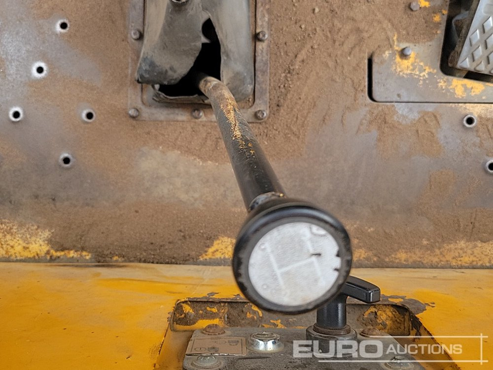 Mini-Kipper 2014 Thwaites 10 Ton: das Bild 38