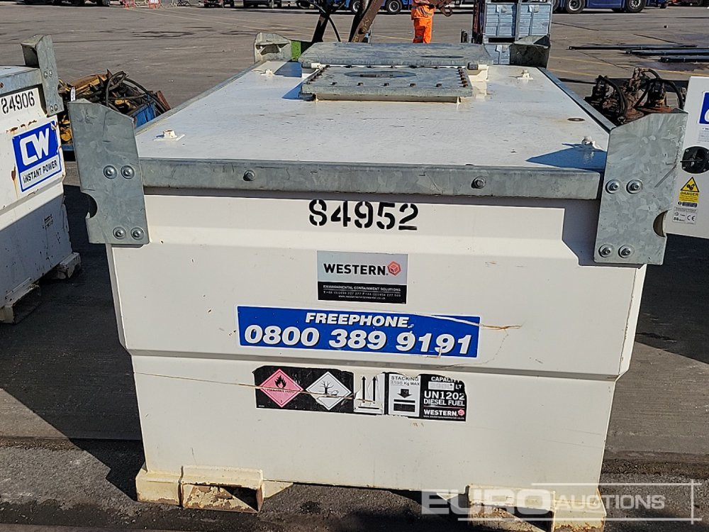 2014 Western 30TCG - Lagertank: das Bild 4 2014 Western 30TCG - Lagertank: das Bild 4